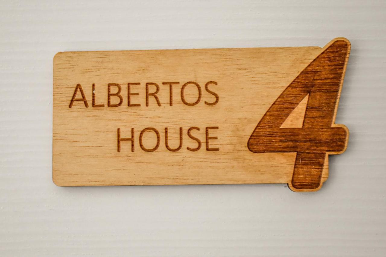 Albertoshouse Skiathos Exterior photo