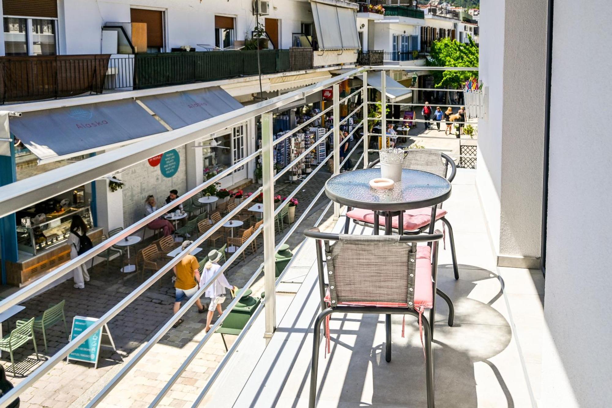 Albertoshouse Skiathos Exterior photo
